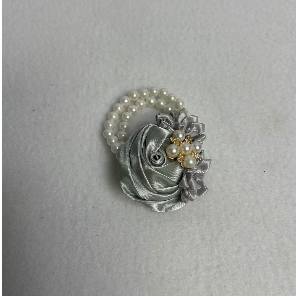 Coquette Regency Womens OS Silver Satin Rose Faux Pearl Wrist Corsage